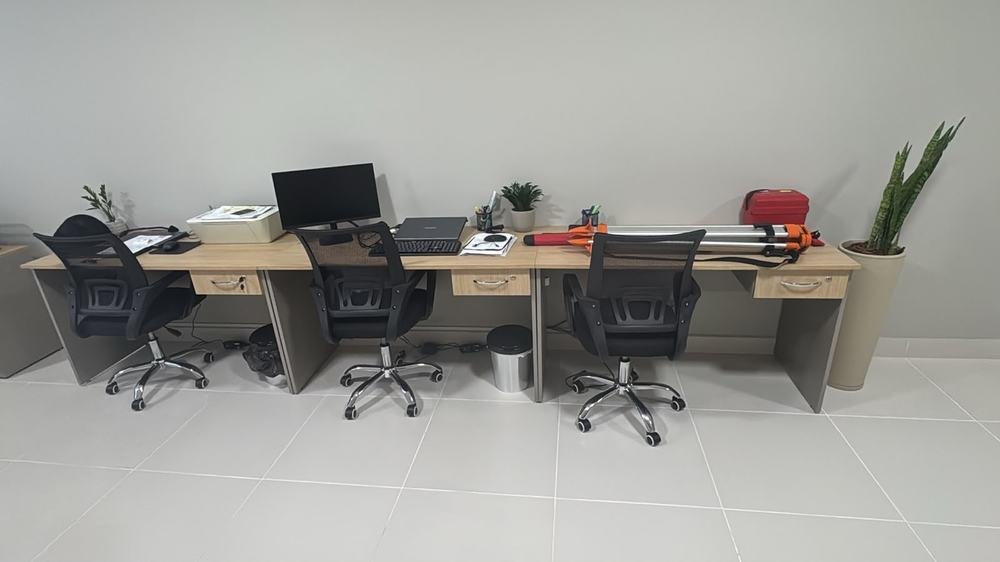 Mesas de trabalho da Expansão Engenharia